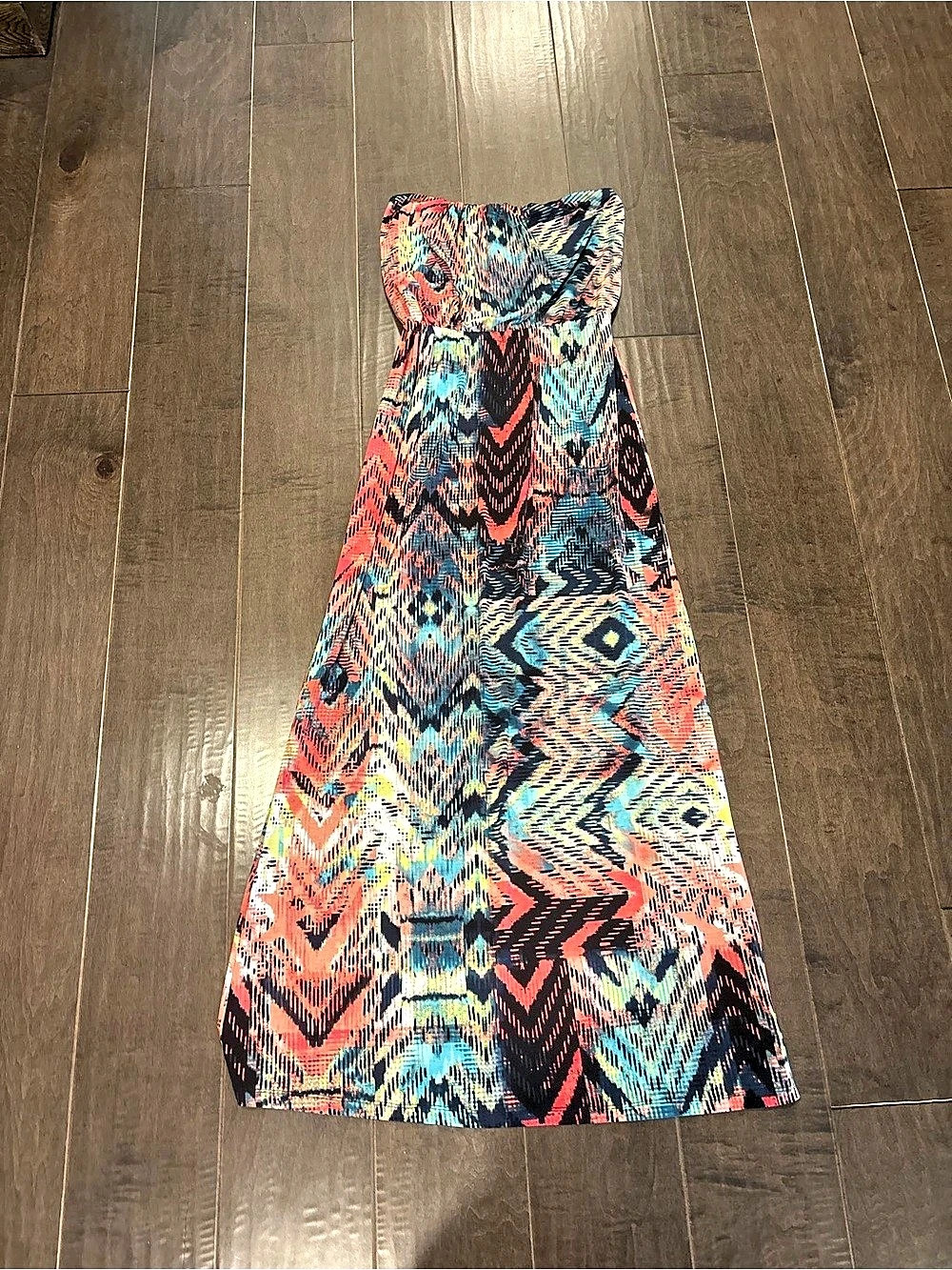 Geometric Strapless Maxi Dress in Multicolor Size Small